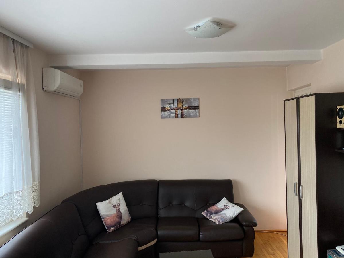 Apartman centar Jagodina Bagian luar foto