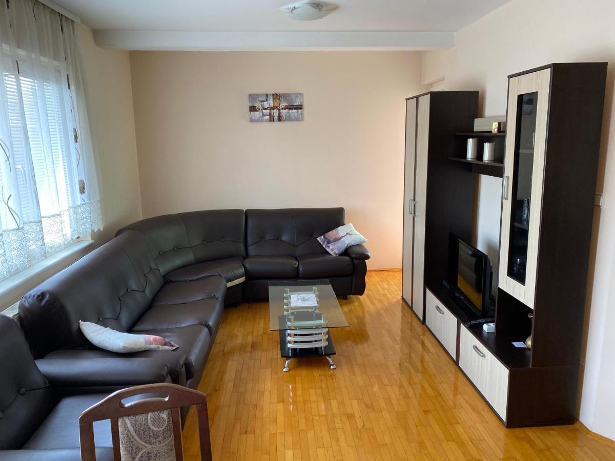 Apartman centar Jagodina Bagian luar foto